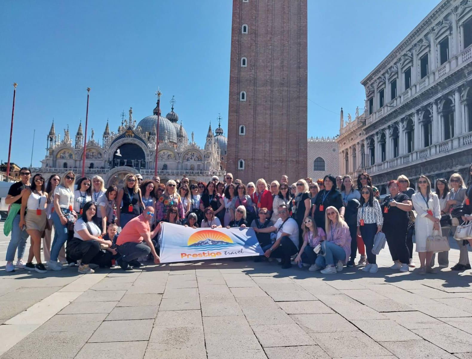 Organizovano grupno putovanje turisti?ke agencije Prestige Travel Nik?i?